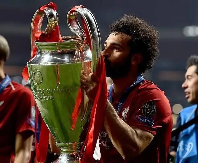 九游会互动娱乐-关于皇家马德里观众热烈欢呼！，萨拉赫迎来十赛季出色发挥比赛高潮迭起的信息